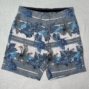 Men’s blue & gray striped floral swim shorts! 💦🌞